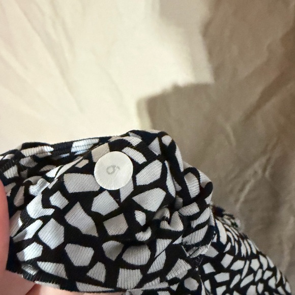 Lululemon leggings - Picture 3 of 3